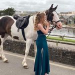 Lara Bird - @larabird06 - Instagram