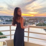 Lara Blake - @larafortunoff - Instagram