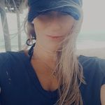 Lara Bloom - @laraforster27 - Instagram