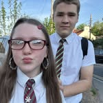 Lara Bray - @larabray51 - Instagram