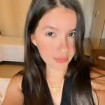 Lara Britto - @larabrittob - Instagram