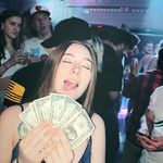 sarah 🐖 - @sarahlarabryson - Instagram