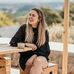 Lara Burger - Facebook