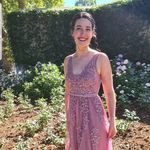 Lara Burger - @lara_burger03 - Instagram