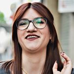 Lara Busch - @dailydoseofuglylara - Instagram