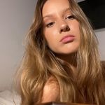 lara - @lara_casetta - Instagram