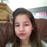 lara clement - @laraclement9 - Instagram