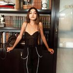 Lara Collins - @lariana.collins - Instagram