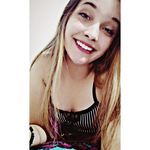 lara_collins - @collinslara423 - Instagram