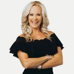 Lara Conner Ford - @living_lavida_lara - Instagram