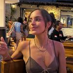 Lara Cross - @yunglazzy - Instagram
