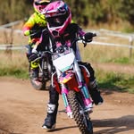 Lara Cross - @lara_and_motocross - Instagram