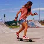 lara cross - @larinhacross - Instagram