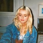 Lara Crowe - @lara_crowe - Instagram