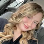 Larissa Crowe - Facebook