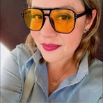Lara Day - Facebook