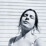 Lara Decker - @laradecker - Instagram