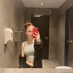 lara - @lara.decker_ - Instagram