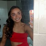 @laradevlin8 - Instagram