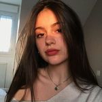Lara Donovan de Lins - @lara_donovan_ - Instagram