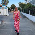 Larissa - @larafair - Instagram