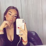 lara ferrer - @laraaferreer_ - Instagram