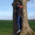 Lara Flint - @flinty1712 - Instagram