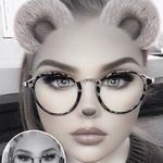 Lara Goodman - @larathatgirl1 - Instagram