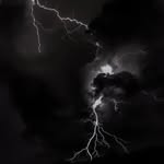 Lara - @lara_hamdan_5 - Instagram