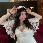 Lara Hansen - Facebook