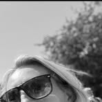 Lara Hansen - Facebook
