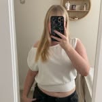 Lara Harrison - @laraharrison8 - Instagram