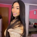 Lara Hoffman - Facebook
