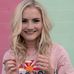 Lara Hooper - Facebook