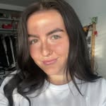 Lara - @lara_hutton - Instagram
