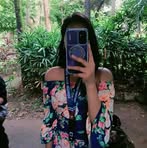 Lara Joy - Facebook
