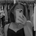 Lara Knott - @knott_really182 - Instagram