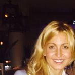 Lara Larson - Facebook