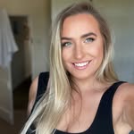 Lara Laws - @laralaws_ - Instagram