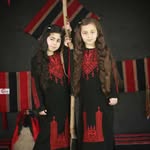 Lara layan - @laraandlayanfamily - Instagram
