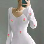 Lara Li - Facebook