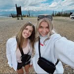 lara mclain - @laramclain - Instagram