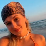 Larissa Sandrine - @lara_montezuma - Instagram