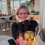 Lara - @laramuellerhg - Instagram