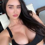 Lara Newman - @laranewman551 - Instagram