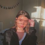 @lara._nolan._ - Instagram