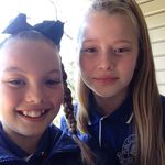 Lara Nolan - @larlar_twins - Instagram