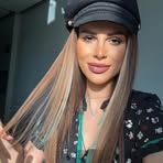Lara Olson - Facebook