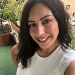 Lara Page - @theactualpage - Instagram