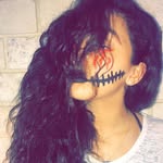 تااج راسك يغالي🔫🤚🏻 - @lara_sabouba - Instagram